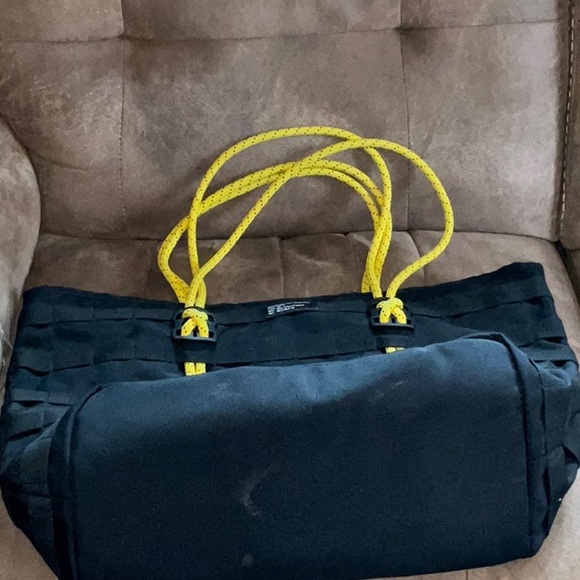 Nike All Weather Laptop Tote - Picture 2 of 3